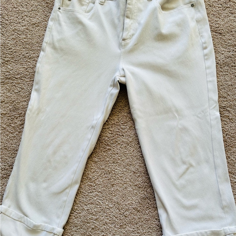 Belle by Kim Gravel White Cropped Pants